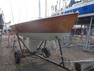 Sailing Boat Custom Squib Number 1 used - CLARKE & CARTER SUFFOLK
