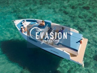 Barco a Motor De Antonio Yachts D28 Deck nuevo - EVASION YACHTING