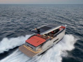 De Antonio Yachts D50 Coupe - Image 8