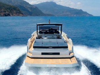 Motorlu Tekne De Antonio Yachts D50 Open Sıfır - OMV