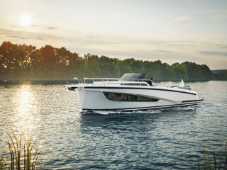 Motorlu Tekne Delphia 10 Lounge Top İkinci El - CONSTANCE BOAT