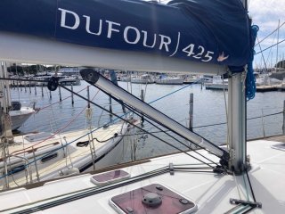 Dufour 425 Grand Large - Image 4