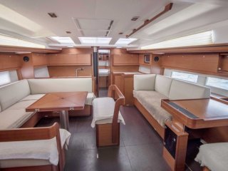 Dufour 520 Grand Large - Image 18