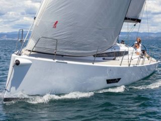 Barca a Vela Elan Motoryachts E5 nuovo - MED CAT GROUP