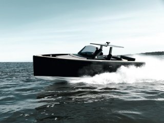 Barco a Motor Fjord 40 Open ocasión - OMV