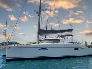 Sailing Boat Fountaine Pajot Lavezzi 40 used - MiB Yacht Services