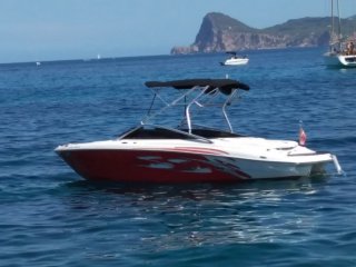 Barco a Motor Four Winns Horizon 210 ocasión - MOTONAUTICA IBIZA