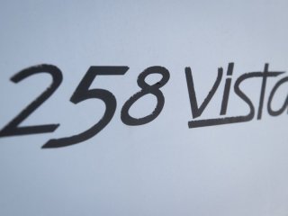Four Winns Vista 258 - Image 5