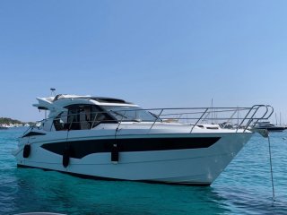 Barco a Motor Galeon 370 HTC ocasión - CSB MARINE