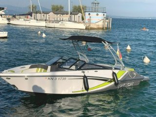 Motorboot Glastron GTS 205 gebraucht - NAUTICA BAVARIA