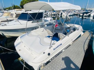 Motorboat Glastron MX 175 used - EXPERIENCE YACHTING