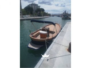 Barca a Motore Gozzo Open 750 usato - INFINITY XWE SRL