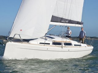 Voilier Hanse 345 occasion - CAMARGUE & YACHTING