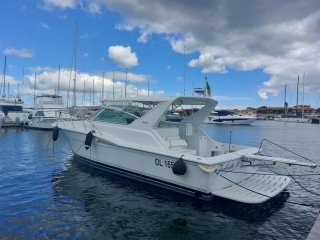 Bateau à Moteur Hatteras 39 Sport Express occasion - GIVEN FOR YACHTING