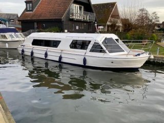 Motorboat Heritage 36 used - NORFOLK BOAT SALES