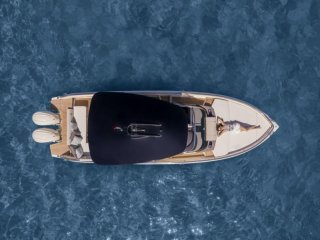 Motorboot Invictus 320 Gts gebraucht - BODENSEENAUTIC BUSSE BMGH