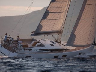 Sailing Boat Jeanneau 54 new - GROUPE ROUXEL MARINE