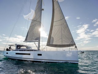 Sailing Boat Jeanneau 65 new - YACHT MEDITERRANEE