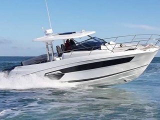 Barco a Motor Jeanneau Cap Camarat 12.5 WA nuevo - MARINE DIFFUSION PORTICCIO