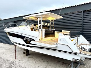 Motorboat Jeanneau Cap Camarat 12.5 WA new - ESPACE POWER