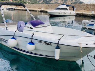 Barco a Motor Jeanneau Cap Camarat 6.5 CC Serie 3 ocasión - EURO-VOILES