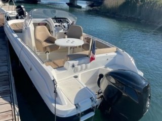 Barco a Motor Jeanneau Cap Camarat 6.5 WA ocasión - LATITUDE COURTAGE MARITIME PORT CAMARGUE