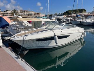 Motorboat Jeanneau Cap Camarat 7.5 DC used - MER YACHTING SERVICES