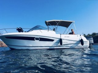 Barco a Motor Jeanneau Cap Camarat 8.5 WA ocasión - CAP MED BOAT & YACHT CONSULTING