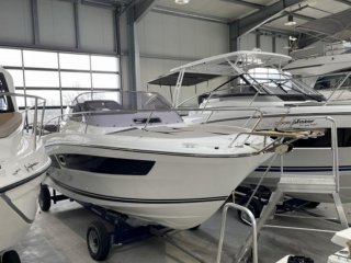 Barca a Motore Jeanneau Cap Camarat 9.0 WA nuovo - BOOTE PFISTER