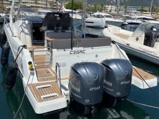 Barca a Motore Jeanneau Cap Camarat 9.0 WA usato - PRIVILEGE YACHT SPAIN