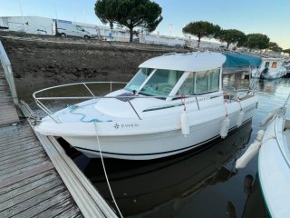 Motorboat Jeanneau Merry Fisher 625 used - HALL NAUTIQUE