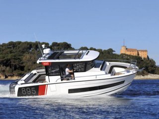 Motorboat Jeanneau Merry Fisher 895 Sport new - LE GRAND LARGE