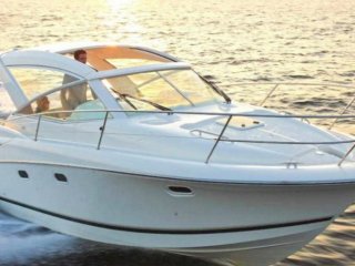 Motorboot Jeanneau Prestige 30 S Hard Top gebraucht - EXPERIENCE YACHTING