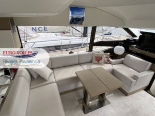 Prestige Yachts 520 Fly - Image 4