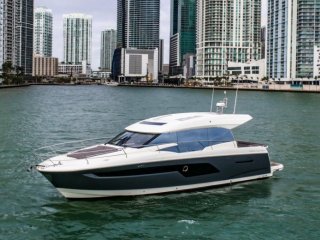 Barco a Motor Jeanneau Prestige 520 S nuevo - GROUPE ROUXEL MARINE