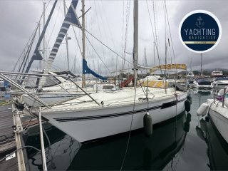 Sailing Boat Jouet 940 used - YACHTING NAVIGATION