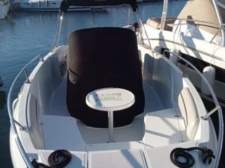 Bateau à Moteur Karnic 6.50 occasion - CAP MED BOAT & YACHT CONSULTING