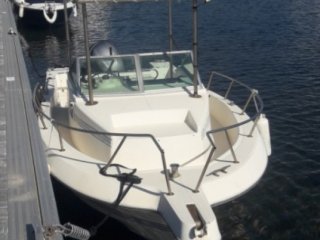 Motorboat Kelt White Shark 226 used - CONSULT PLAISANCE