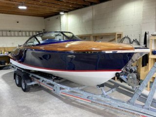 Motorboot Kral 700 Classic gebraucht - KARL FARRANT MARINE LTD