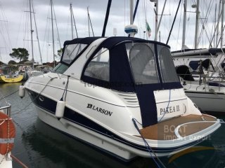 Motorboot Larson 310 Cabrio gebraucht - BOAT IMPORT EXPORT