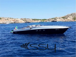 Motorboat Magnum 44 used - SOUTH SEAS YACHTING
