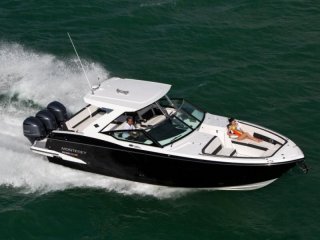 Motorboat Monterey 385 SE new - EUROPE MARINE GMBH