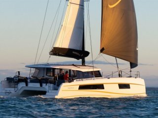 Barca a Vela Nautitech 48 Open nuovo - SAINT TROPEZ YACHTS BROKER