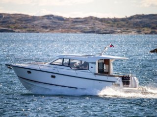 Motorboat Nimbus 365 Coupe new - MARTINI PERFORMANCE MARINE