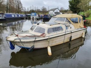 Motorboat Norman 20 used - MARINE SERVICES (CHIRK) LTD