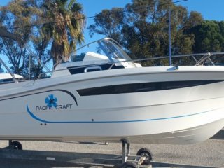 Motorboat Pacific Craft 750 SC used - HYERES ESPACE PLAISANCE