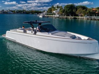 Motorboot Pardo Yachts 50 neu - LUCKER YACHTS