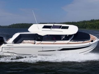 Motorboat Parker 920 Explorer Max new - BEAR YACHTING