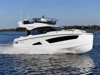 Motorboat Parker Monaco 110 Fly new - SUD YACHTING FRONTIGNAN