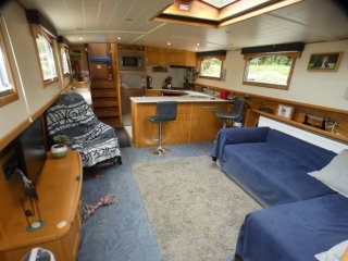 Piper 55 Widebeam - Image 4